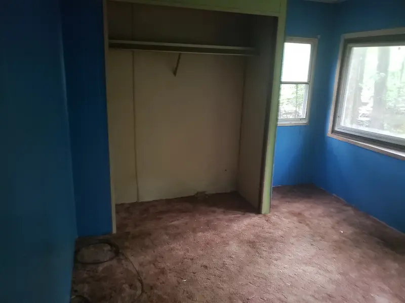 Before: mobile home renovation project 6